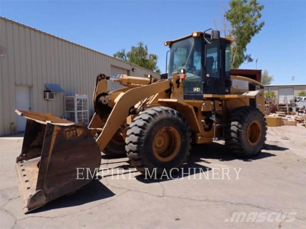 CAT 938G Naudoti ratiniai krautuvai