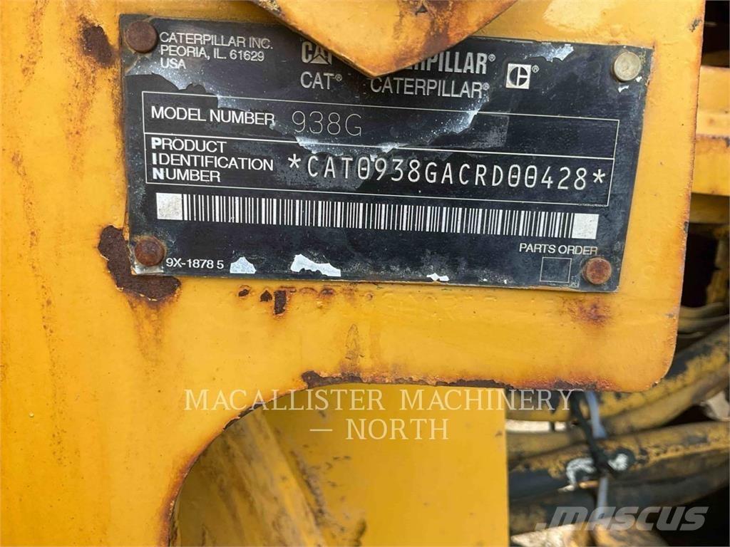 CAT 938G Naudoti ratiniai krautuvai