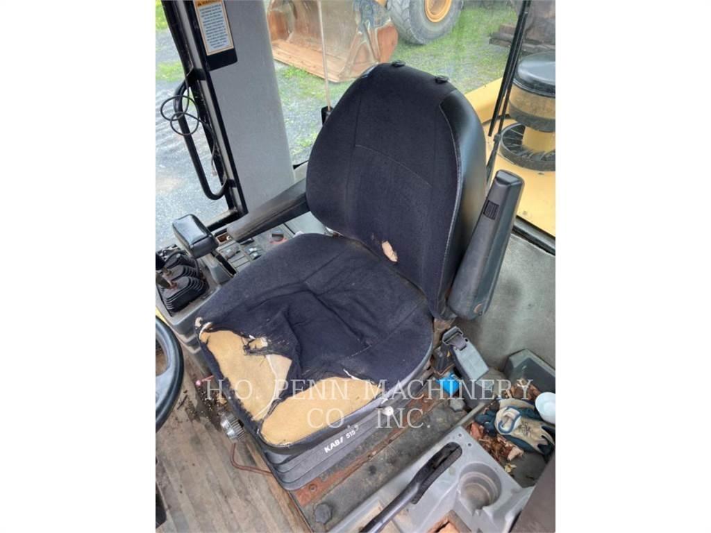 CAT 938GII Naudoti ratiniai krautuvai