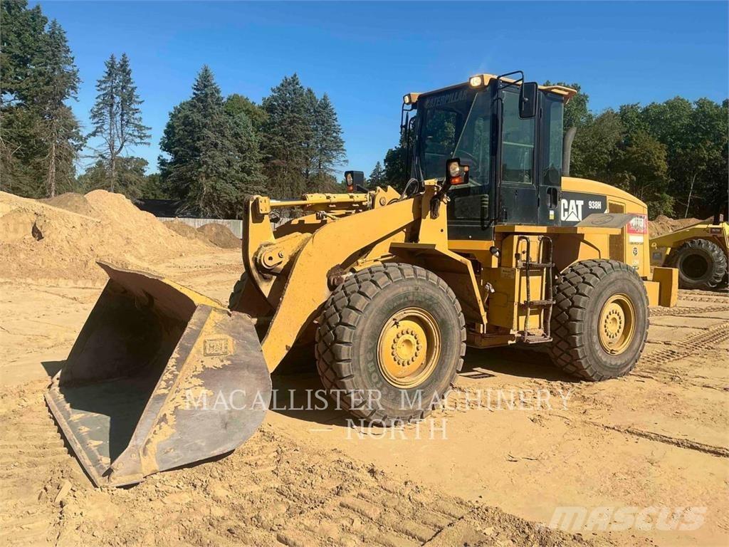 CAT 938H Naudoti ratiniai krautuvai