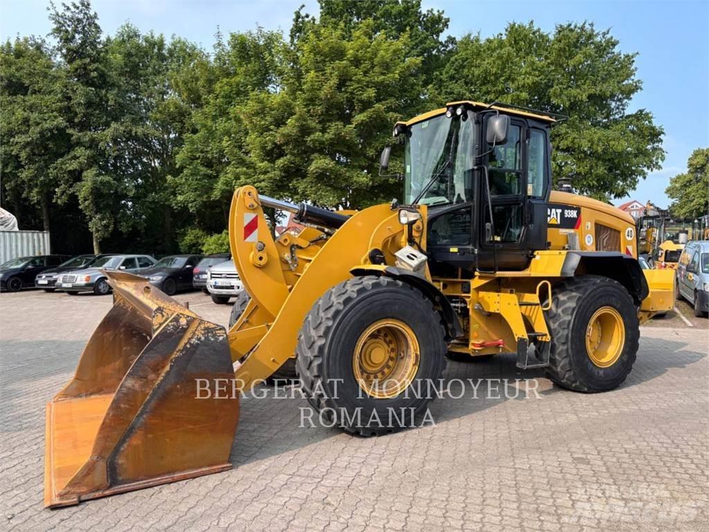 CAT 938K Naudoti ratiniai krautuvai