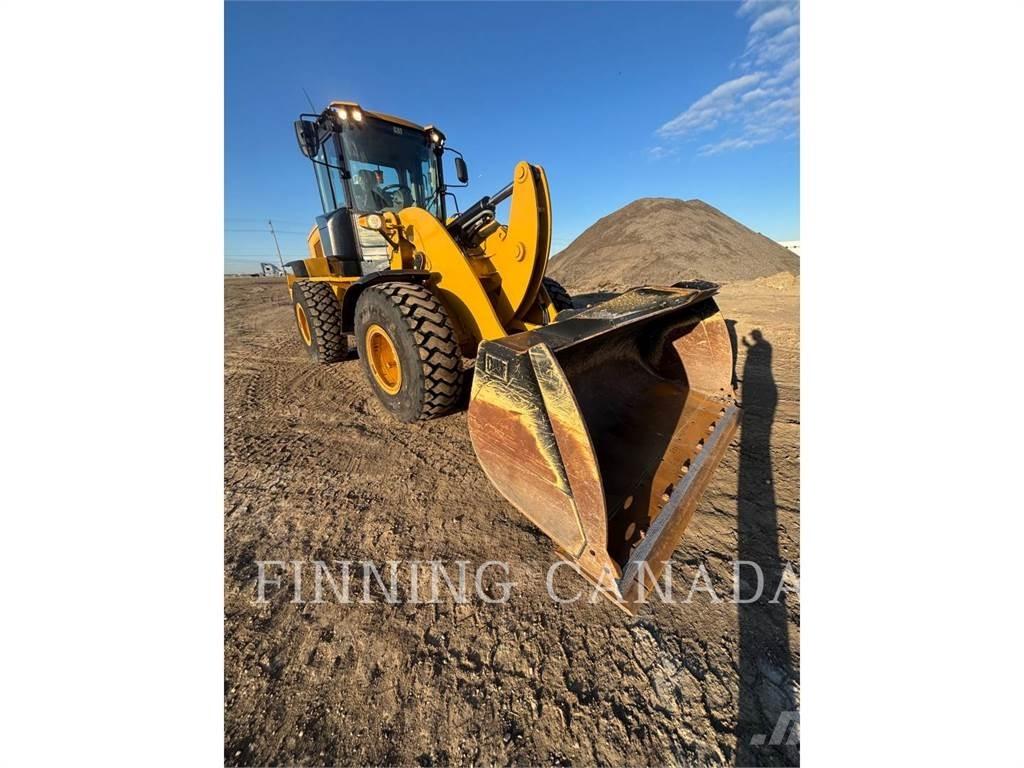 CAT 938K Naudoti ratiniai krautuvai