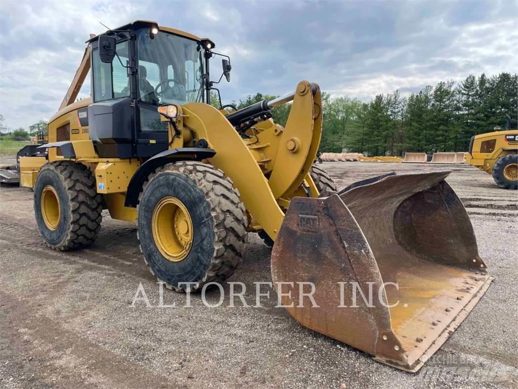 CAT 938M Naudoti ratiniai krautuvai