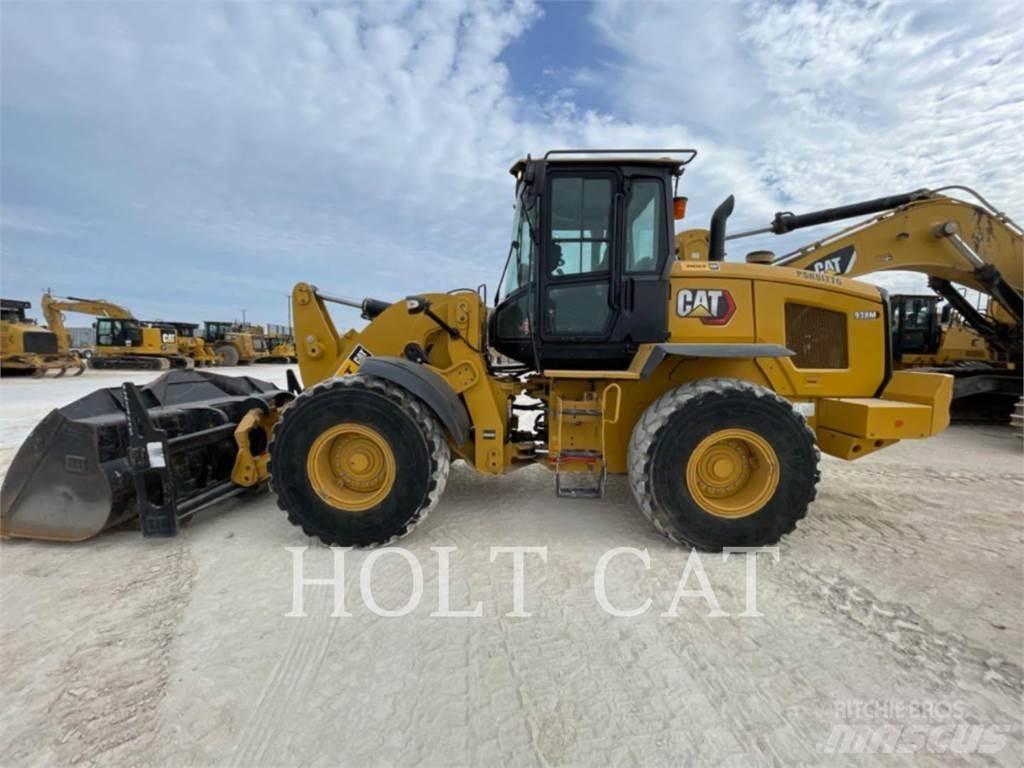 CAT 938M Naudoti ratiniai krautuvai
