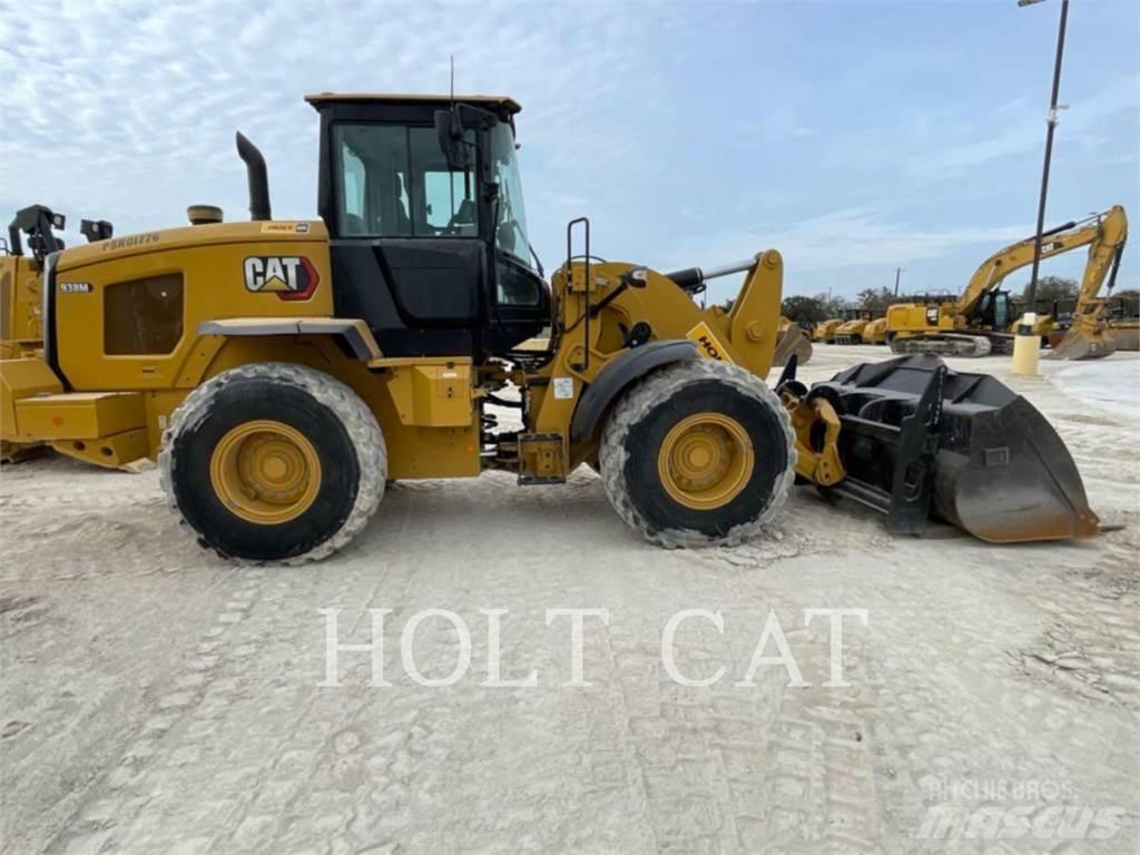 CAT 938M Naudoti ratiniai krautuvai