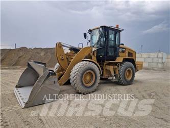 CAT 938M Naudoti ratiniai krautuvai