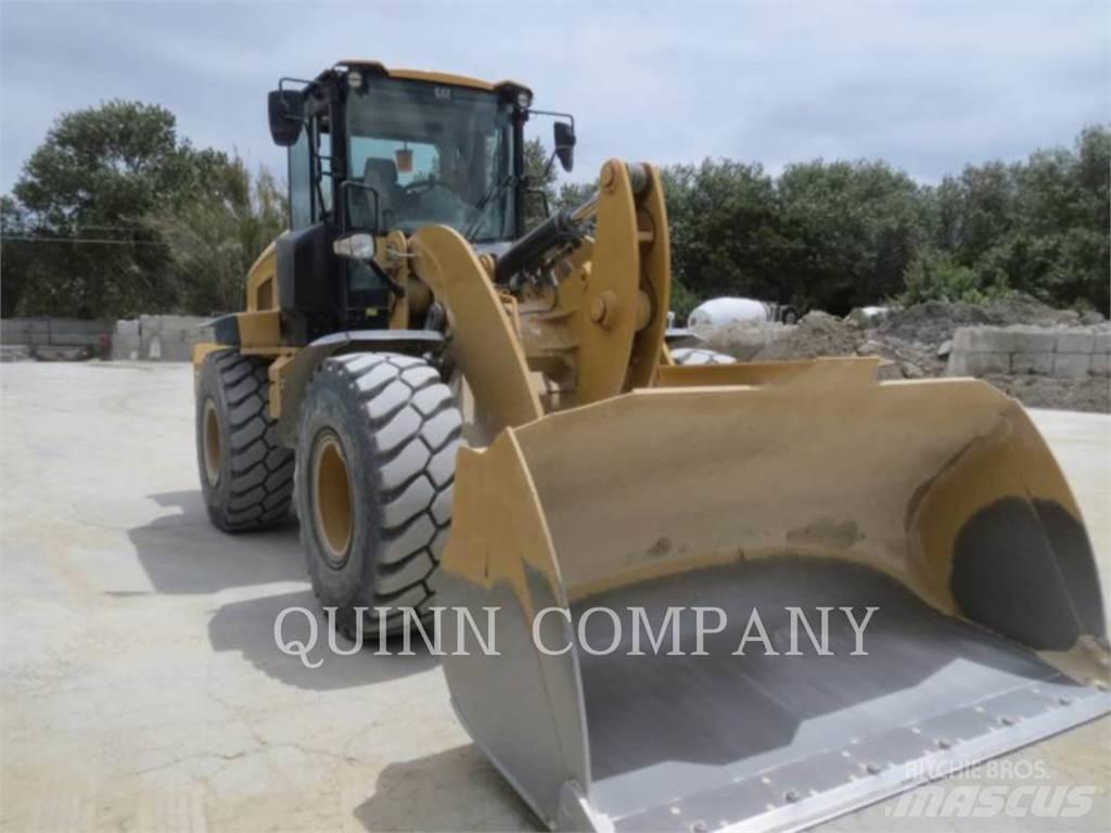 CAT 938M Naudoti ratiniai krautuvai