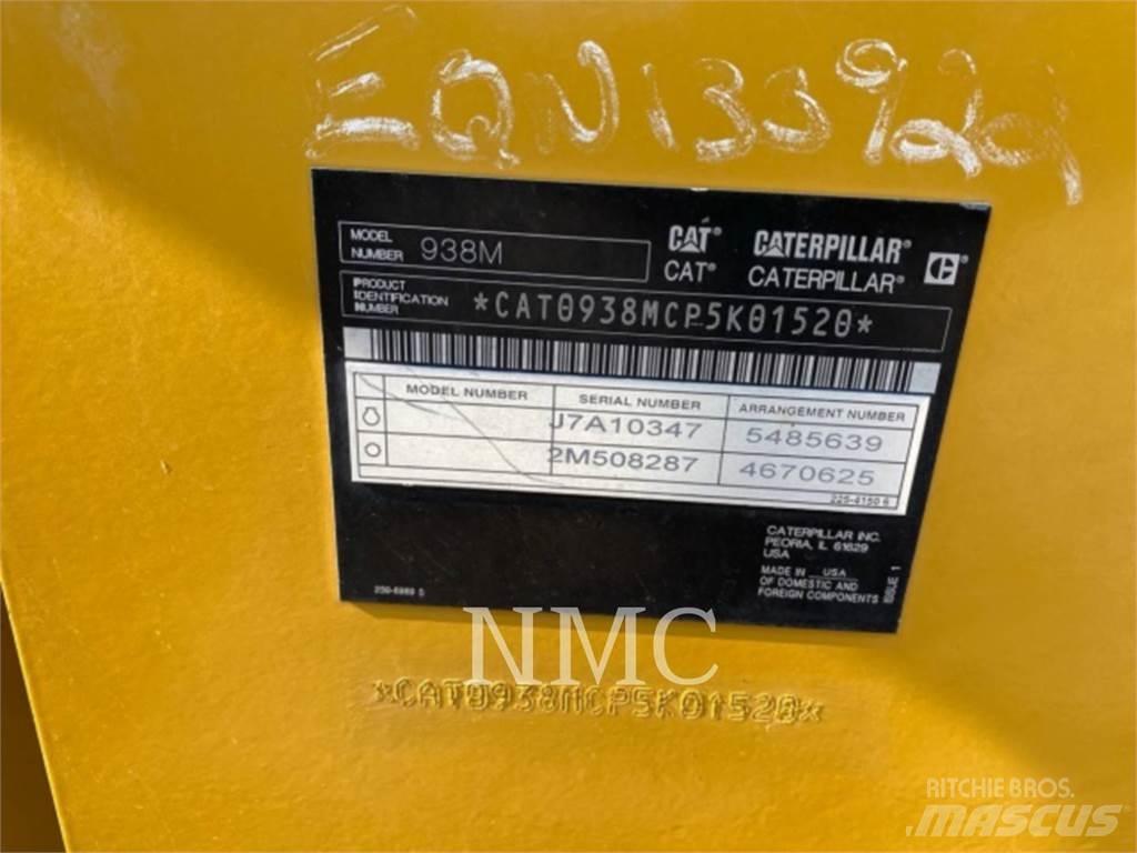 CAT 938M Naudoti ratiniai krautuvai