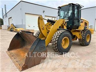 CAT 938M Naudoti ratiniai krautuvai