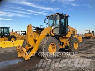 CAT 938M Naudoti ratiniai krautuvai
