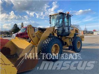 CAT 938M Naudoti ratiniai krautuvai