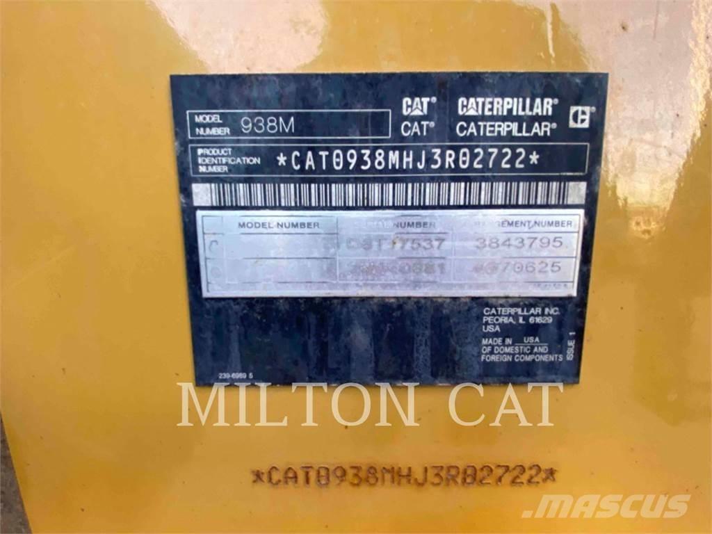 CAT 938M Naudoti ratiniai krautuvai