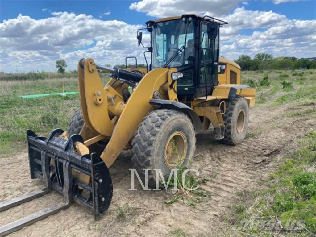 CAT 938M Naudoti ratiniai krautuvai