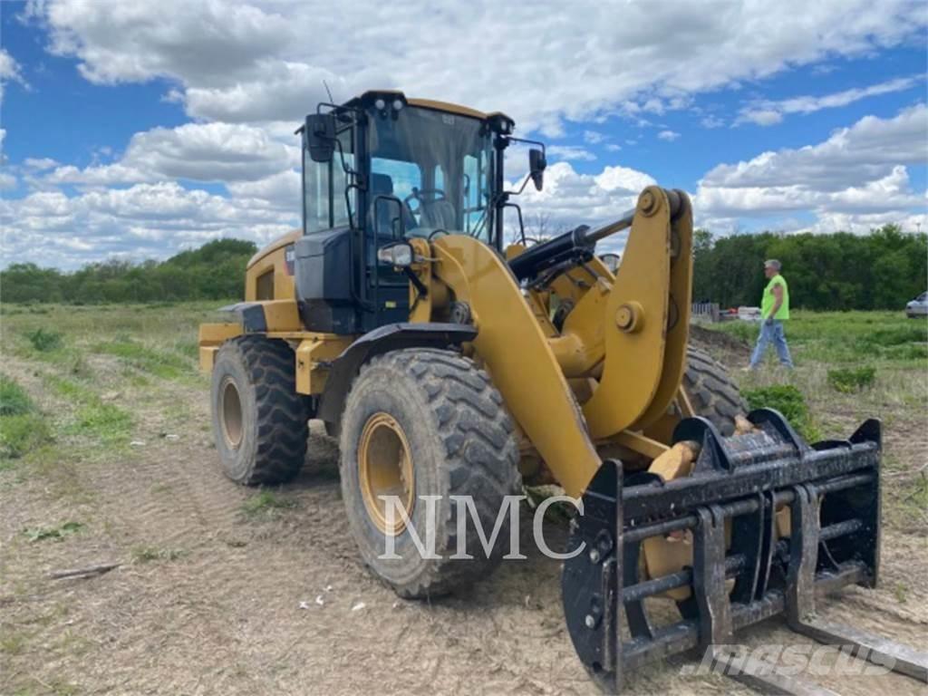 CAT 938M Naudoti ratiniai krautuvai