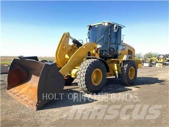 CAT 938M Naudoti ratiniai krautuvai