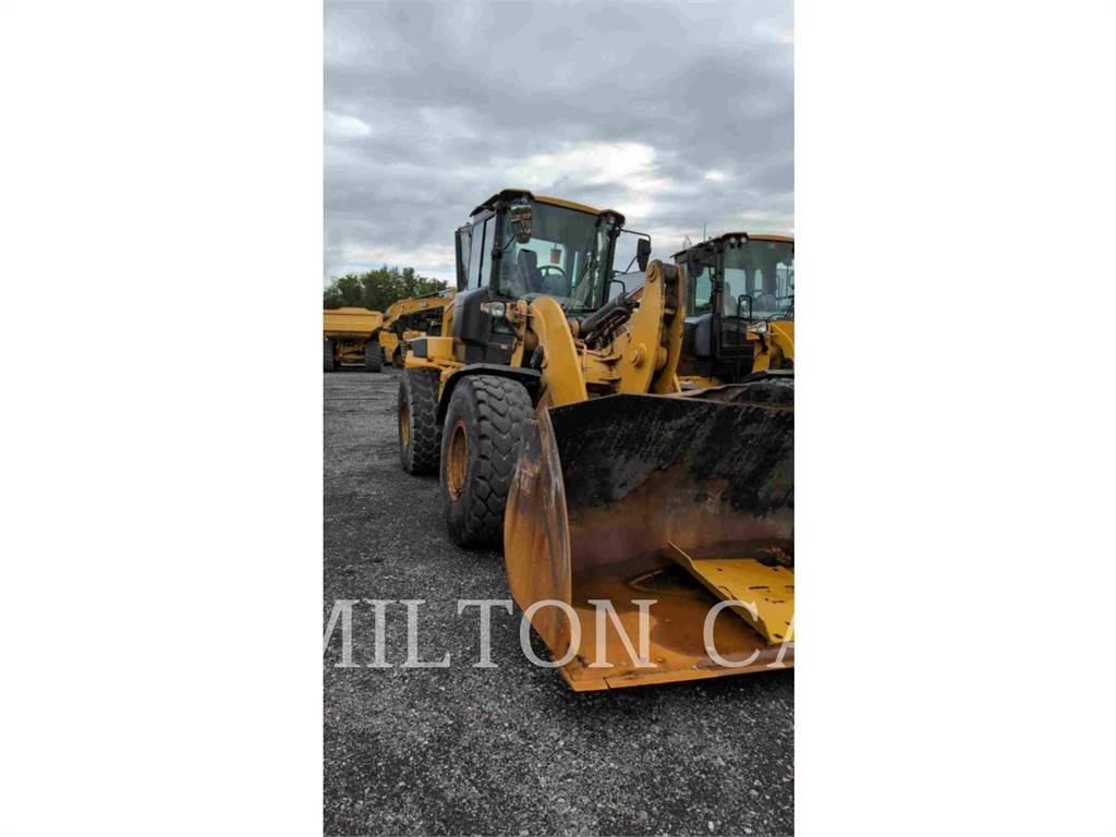 CAT 938M Naudoti ratiniai krautuvai