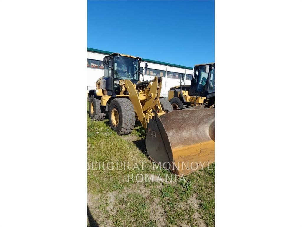 CAT 938M Naudoti ratiniai krautuvai