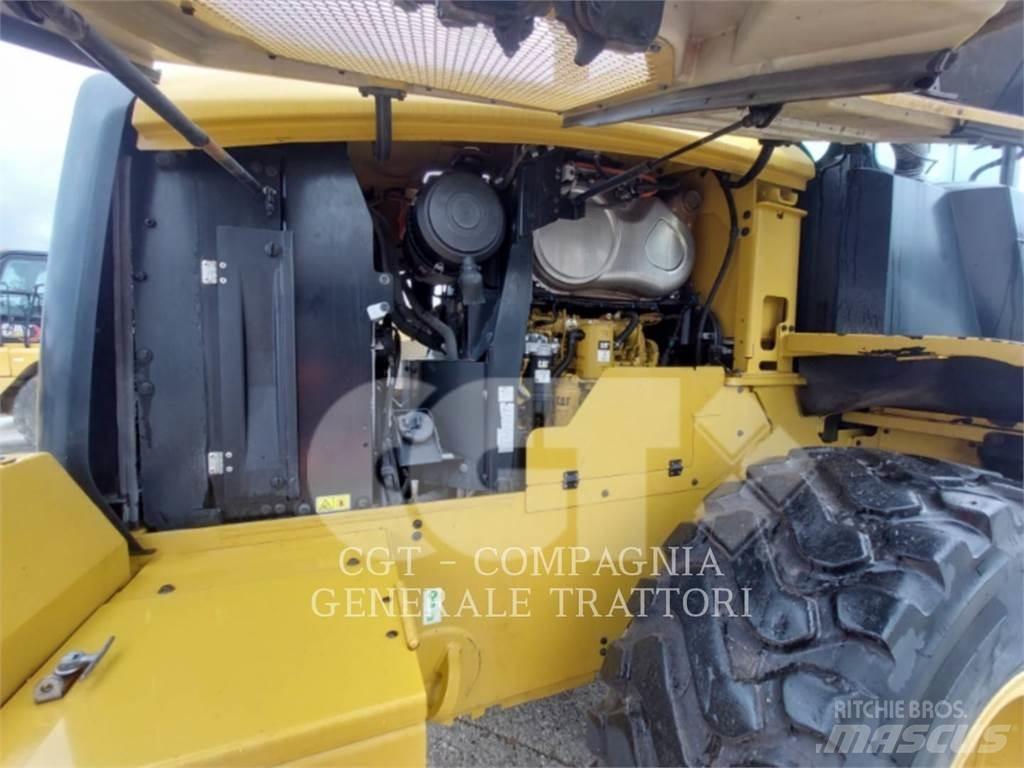 CAT 938M Naudoti ratiniai krautuvai
