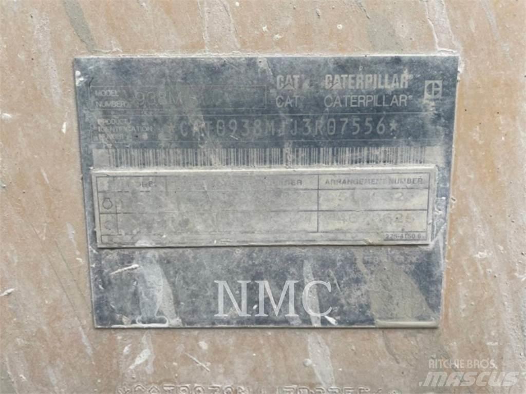 CAT 938M Naudoti ratiniai krautuvai
