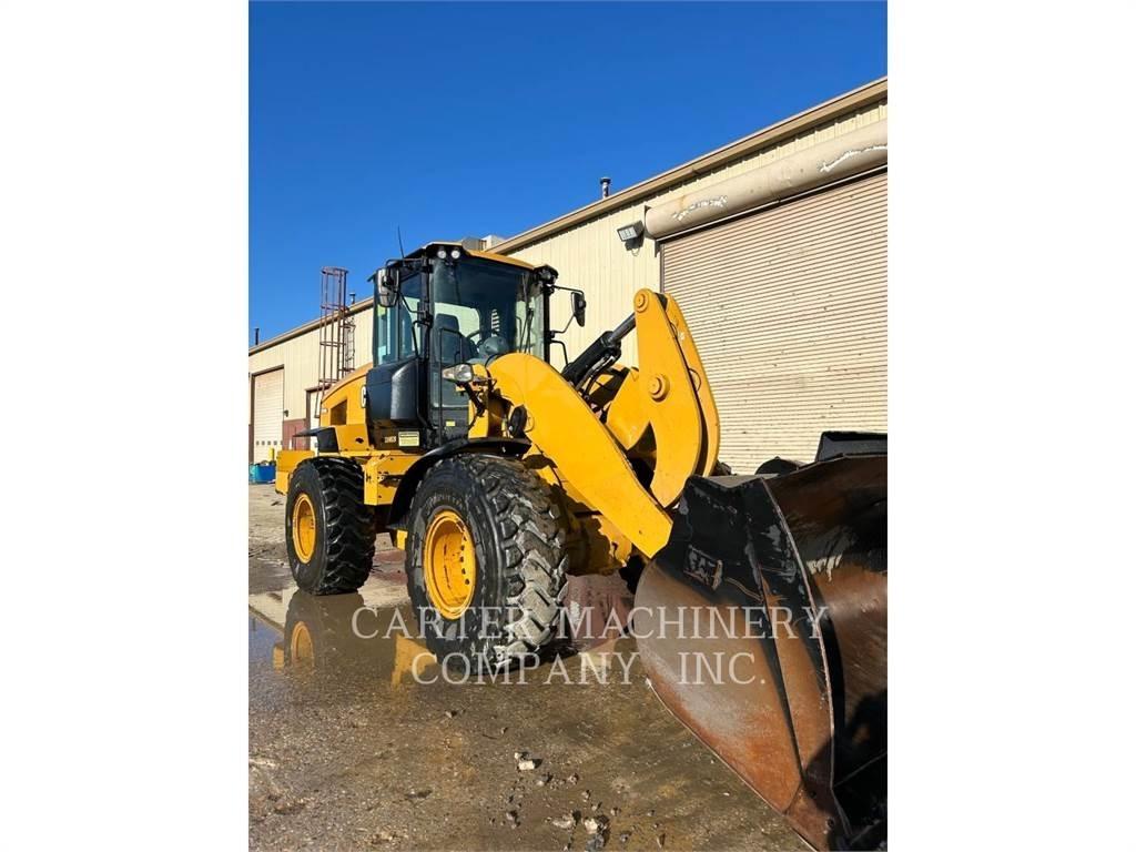 CAT 938M Naudoti ratiniai krautuvai