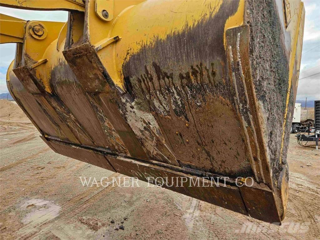 CAT 938M Naudoti ratiniai krautuvai