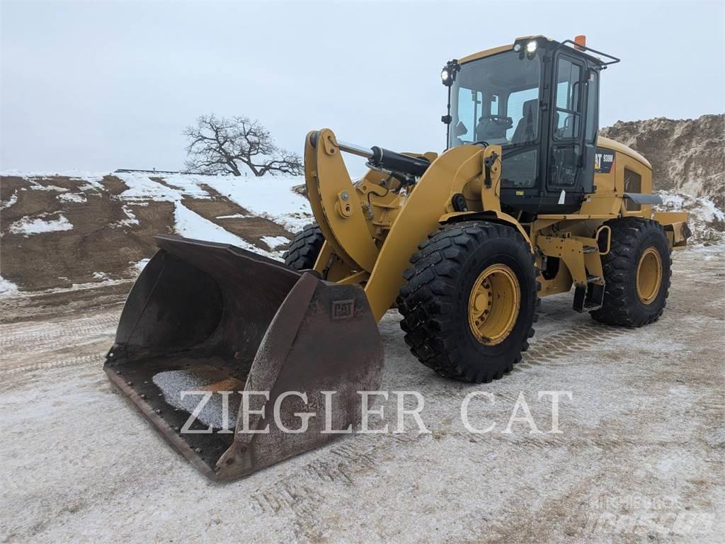 CAT 938M Naudoti ratiniai krautuvai