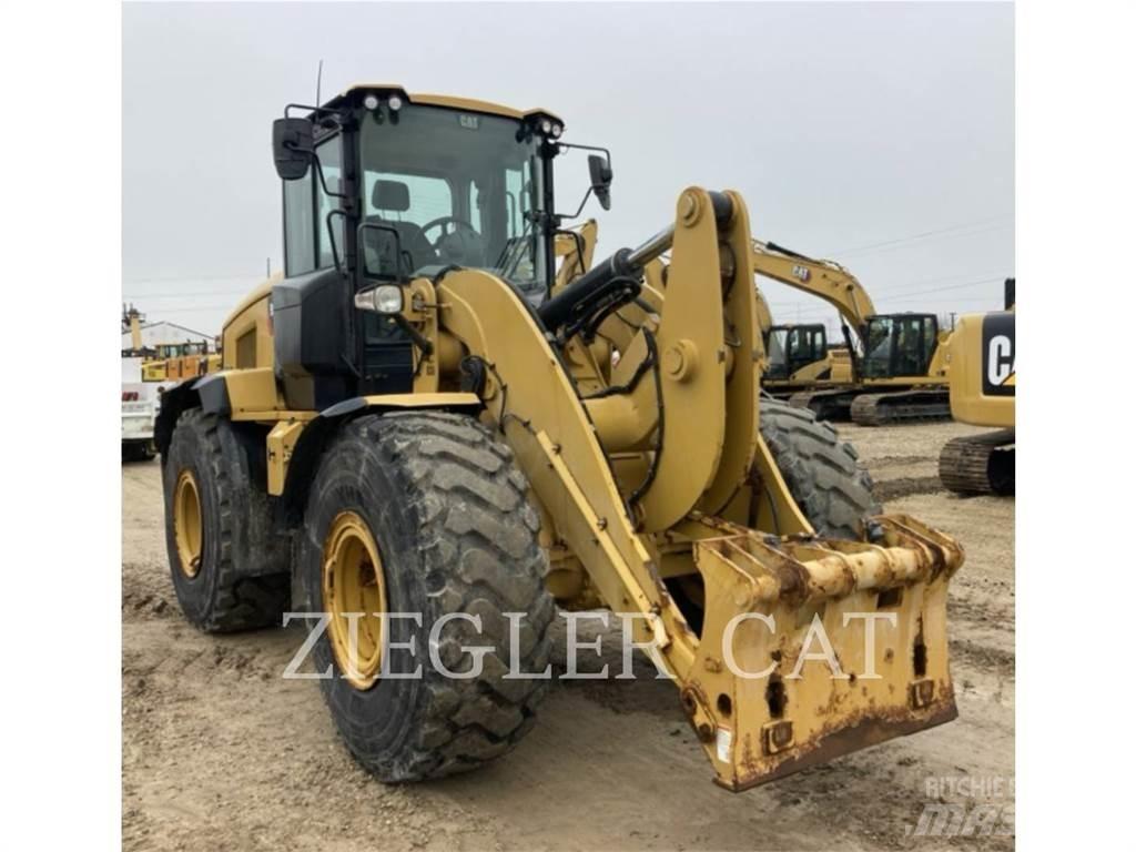 CAT 938M Naudoti ratiniai krautuvai