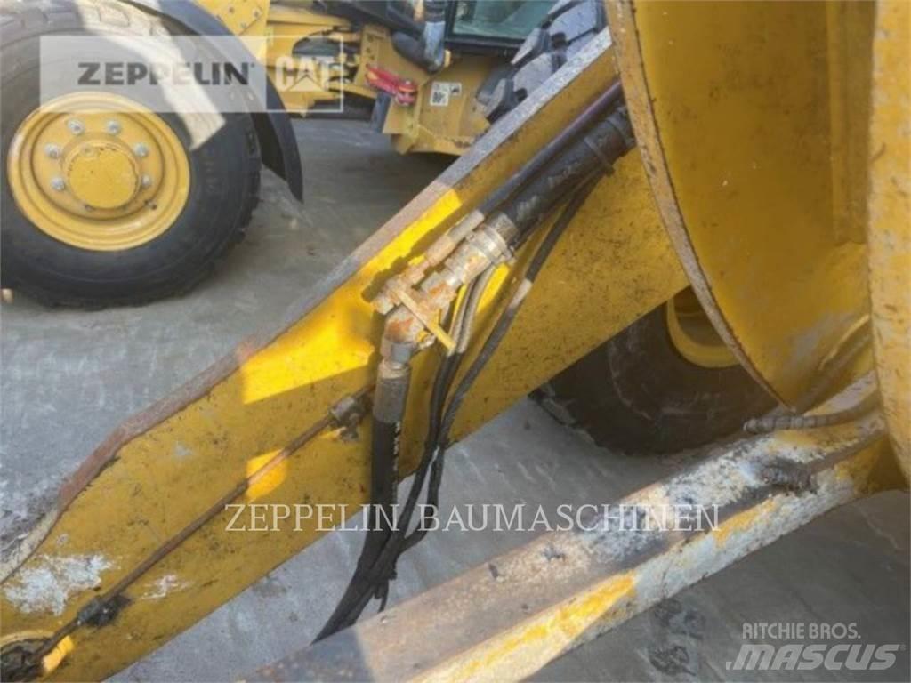 CAT 938M Naudoti ratiniai krautuvai