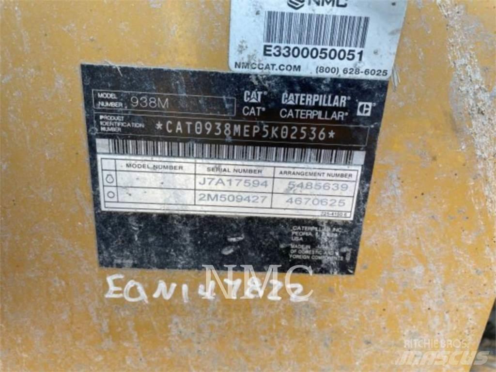 CAT 938M Naudoti ratiniai krautuvai