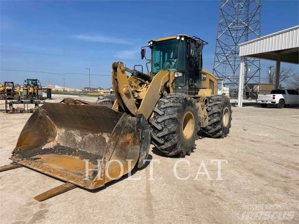CAT 938M Naudoti ratiniai krautuvai