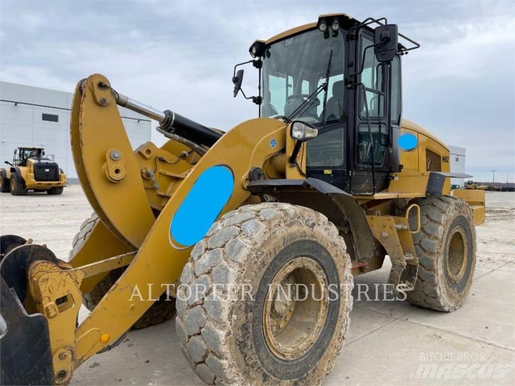 CAT 938M Naudoti ratiniai krautuvai