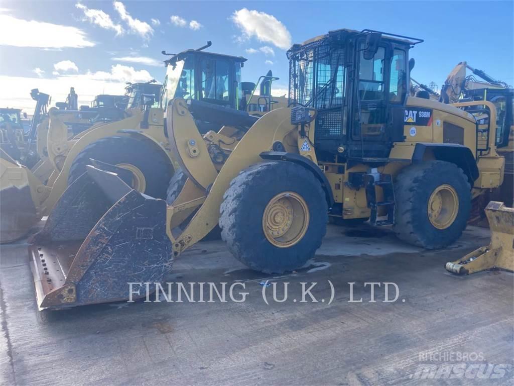 CAT 938M Naudoti ratiniai krautuvai