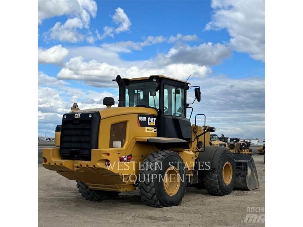 CAT 938M Naudoti ratiniai krautuvai