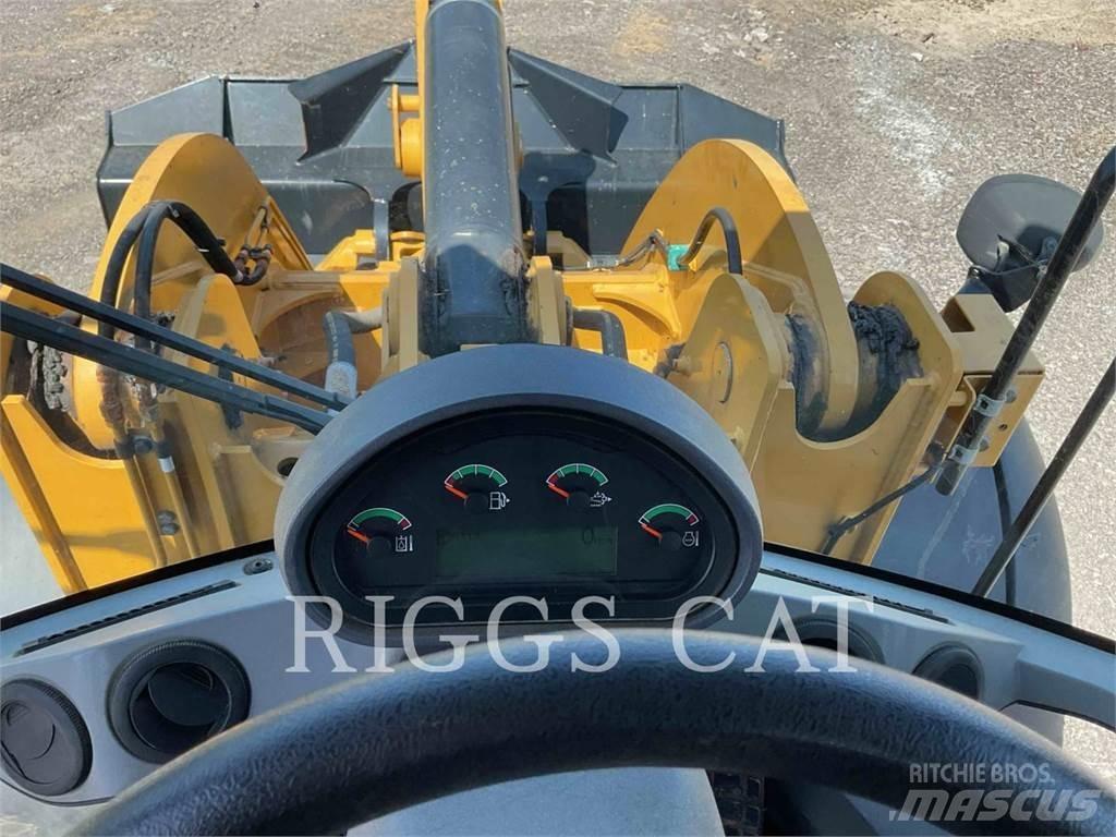 CAT 938M Naudoti ratiniai krautuvai