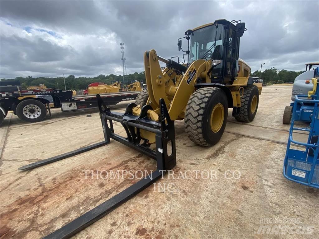 CAT 938M Naudoti ratiniai krautuvai