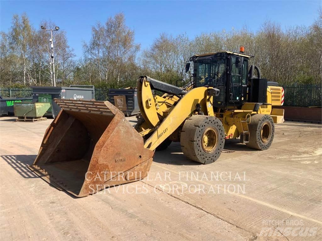 CAT 938M Naudoti ratiniai krautuvai