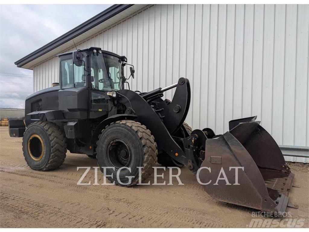 CAT 938M Naudoti ratiniai krautuvai