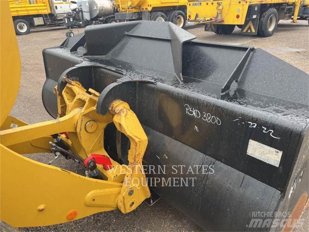 CAT 938M Naudoti ratiniai krautuvai