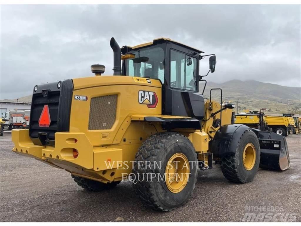 CAT 938M Naudoti ratiniai krautuvai