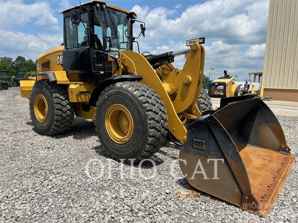 CAT 938M Naudoti ratiniai krautuvai
