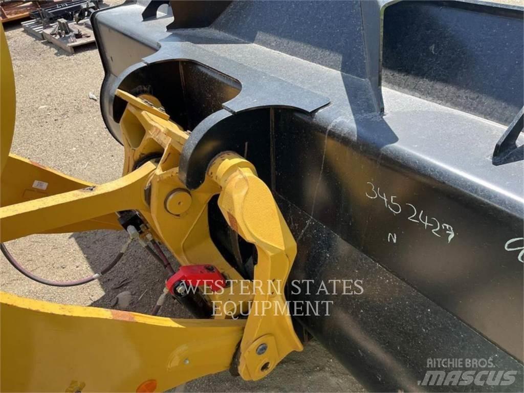 CAT 938M Naudoti ratiniai krautuvai