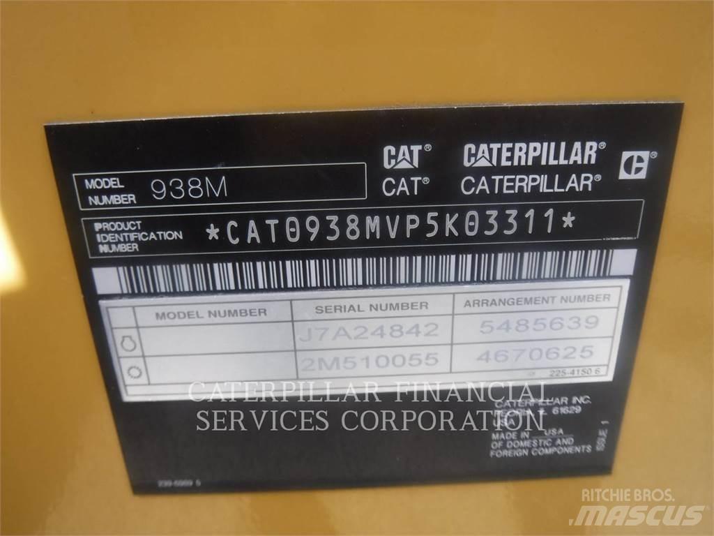CAT 938M Naudoti ratiniai krautuvai
