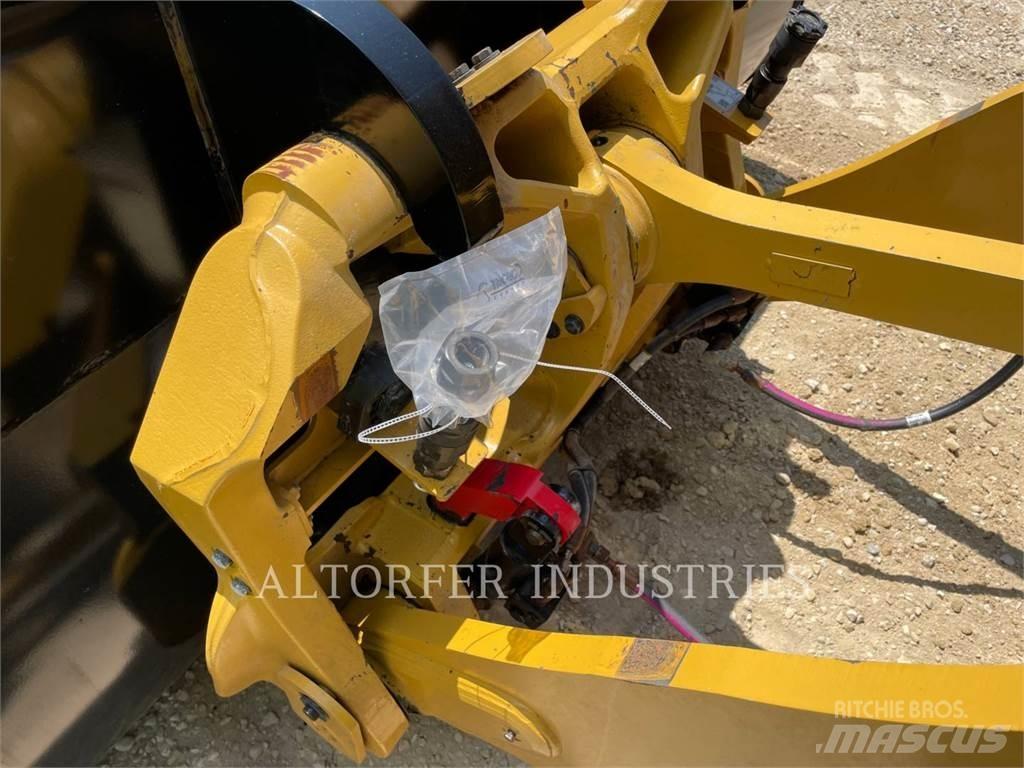 CAT 938M Naudoti ratiniai krautuvai