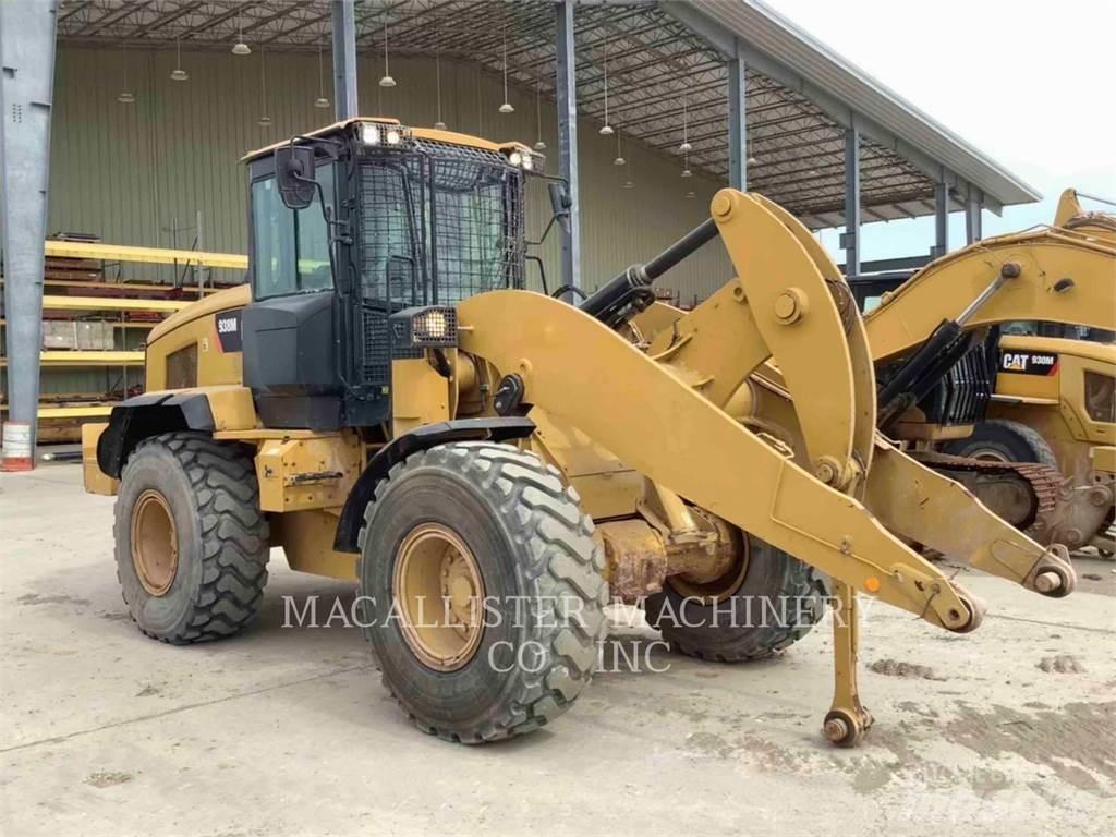 CAT 938M Naudoti ratiniai krautuvai