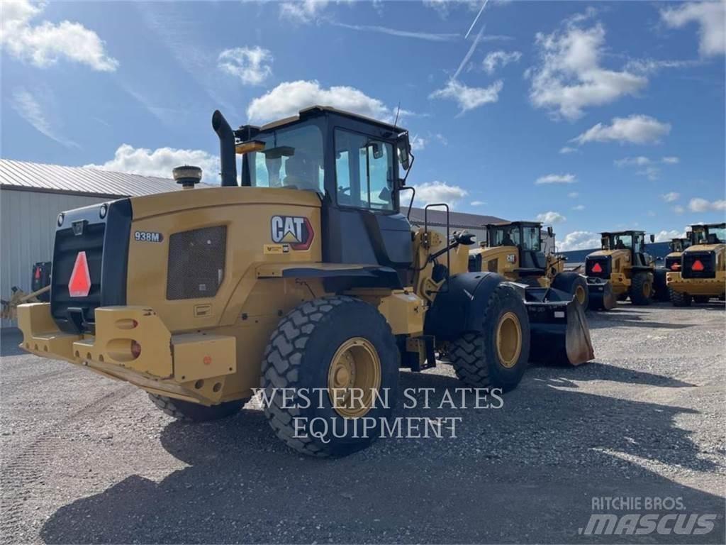 CAT 938M Naudoti ratiniai krautuvai