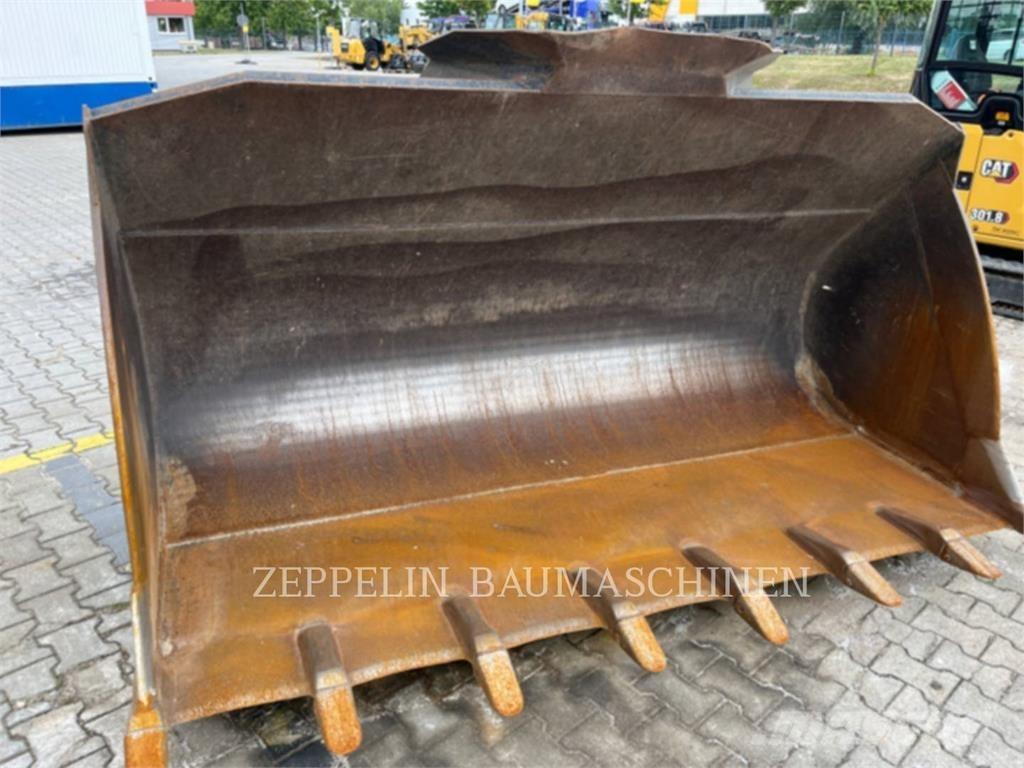 CAT 938M Naudoti ratiniai krautuvai