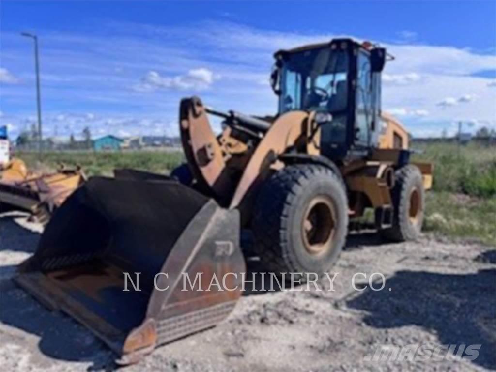 CAT 938M Naudoti ratiniai krautuvai