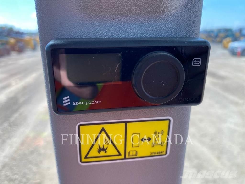 CAT 938M Naudoti ratiniai krautuvai