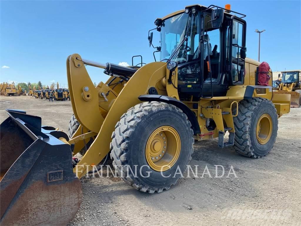 CAT 938M Naudoti ratiniai krautuvai