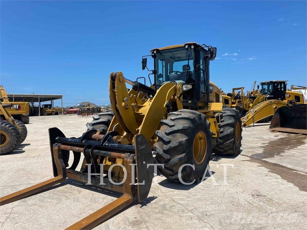 CAT 938M Naudoti ratiniai krautuvai